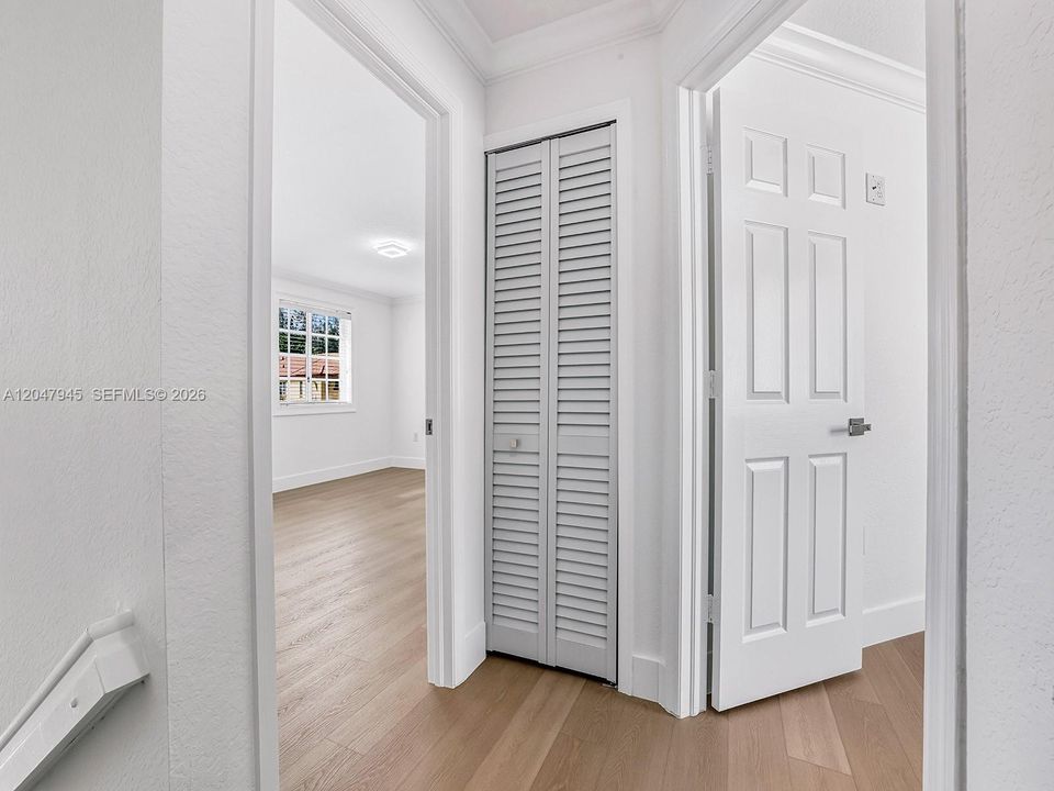 For Rent: $3,000 (3 beds, 2 baths, 1188 Square Feet)