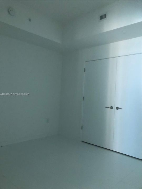For Rent: $5,800 (1 beds, 2 baths, 1254 Square Feet)