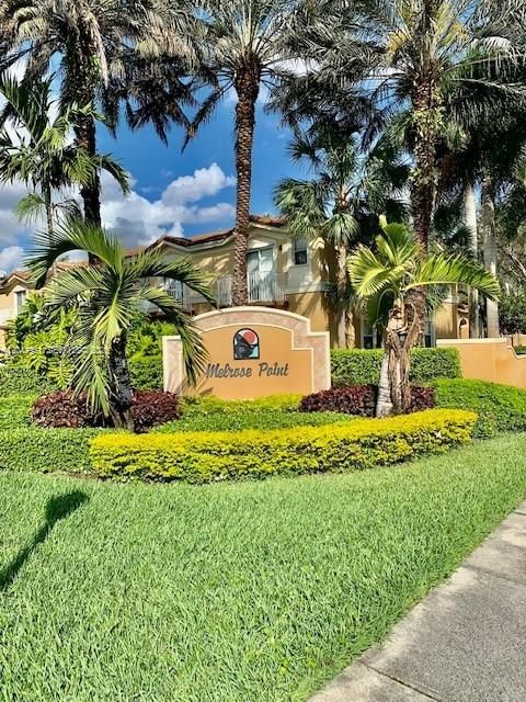 For Rent: $3,300 (3 beds, 3 baths, 1270 Square Feet)