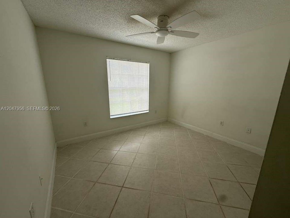 For Rent: $3,950 (3 beds, 2 baths, 1797 Square Feet)
