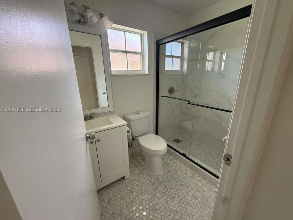 For Rent: $3,950 (3 beds, 2 baths, 1797 Square Feet)