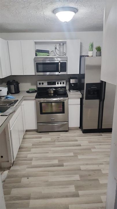 For Sale: $235,000 (3 beds, 2 baths, 1620 Square Feet)