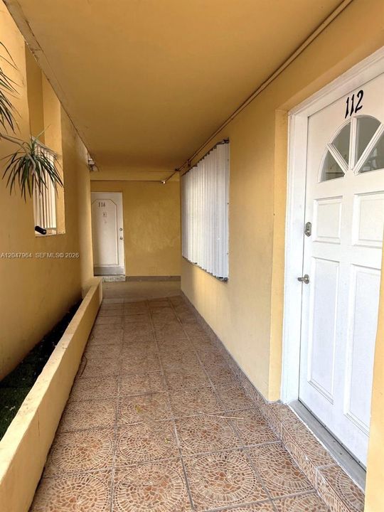 En Venta: $235,000 (2 camas, 2 baños, 1061 Pies cuadrados)