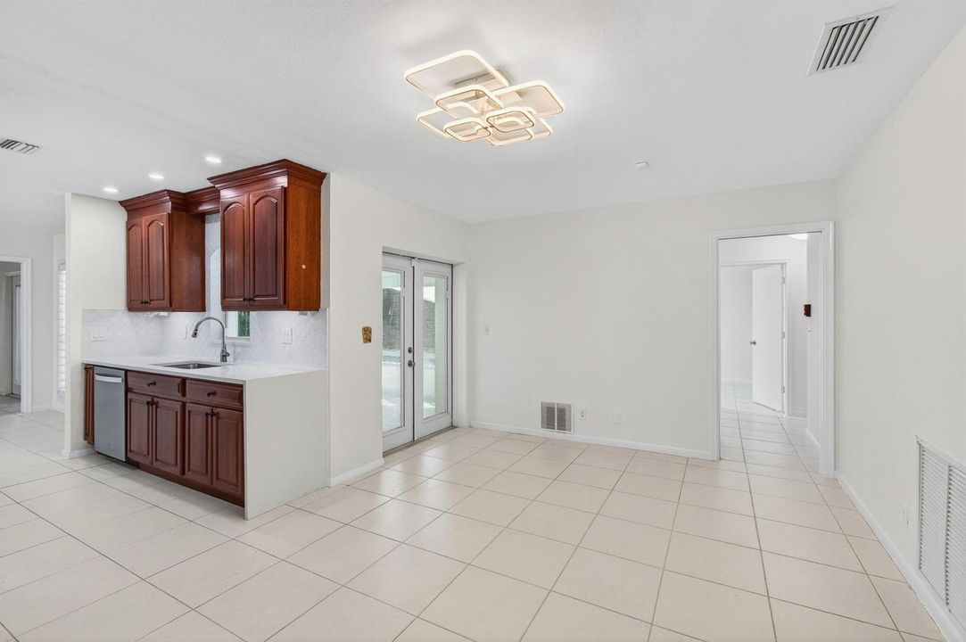 699 NW 16th Ave, Boca Raton, FL 33486 (2