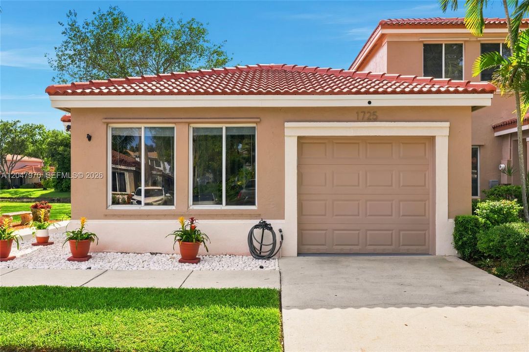 En Venta: $495,000 (3 camas, 2 baños, 1273 Pies cuadrados)