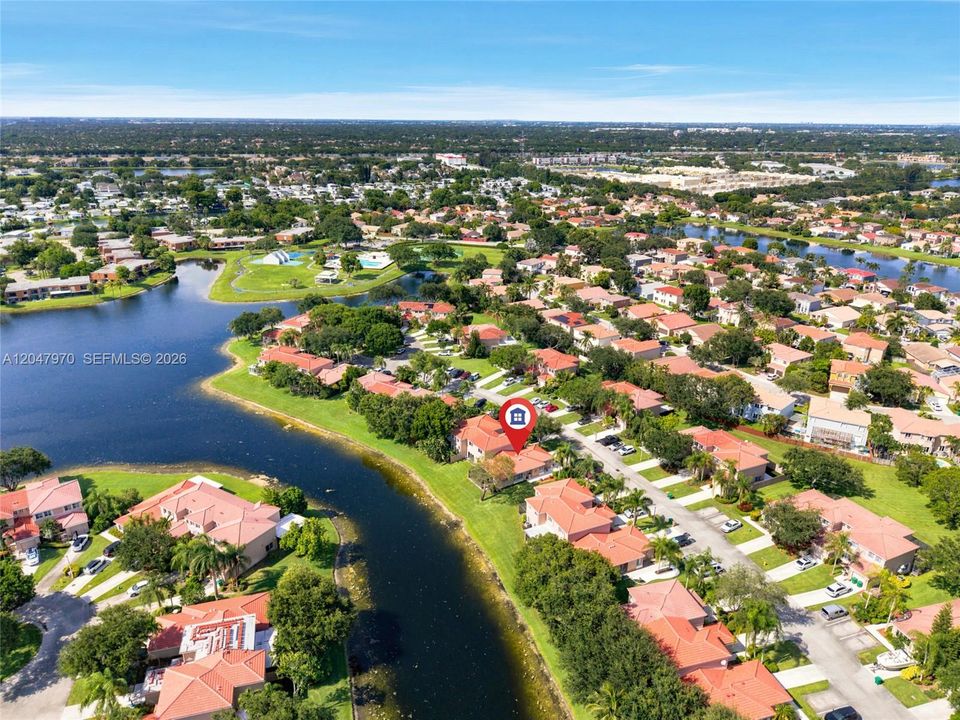 En Venta: $495,000 (3 camas, 2 baños, 1273 Pies cuadrados)