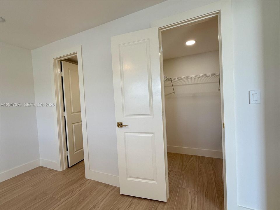 Ensuite bathroom and walk-in closet