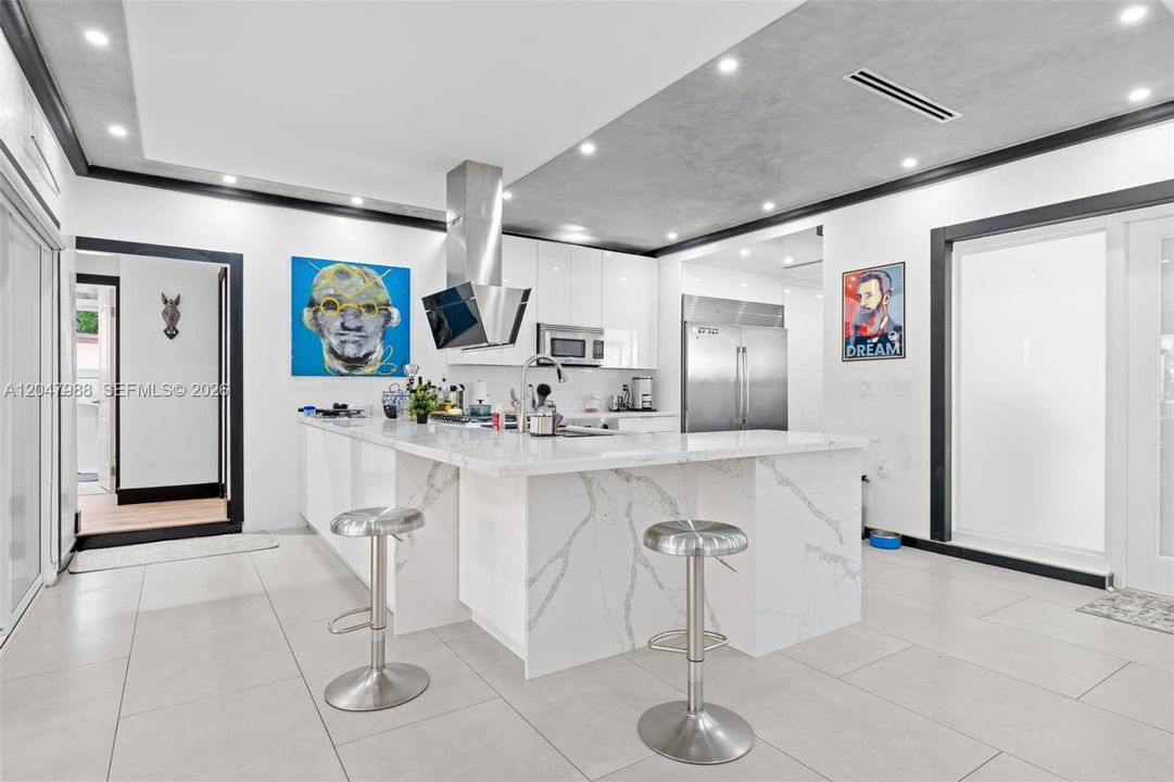 Active With Contract: $12,500 (4 beds, 4 baths, 3970 Square Feet)