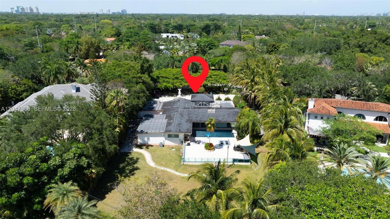 Active With Contract: $12,500 (4 beds, 4 baths, 3970 Square Feet)