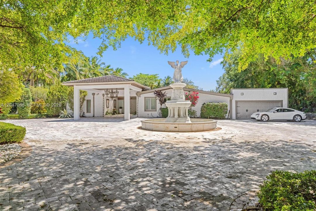 Active With Contract: $12,500 (4 beds, 4 baths, 3970 Square Feet)