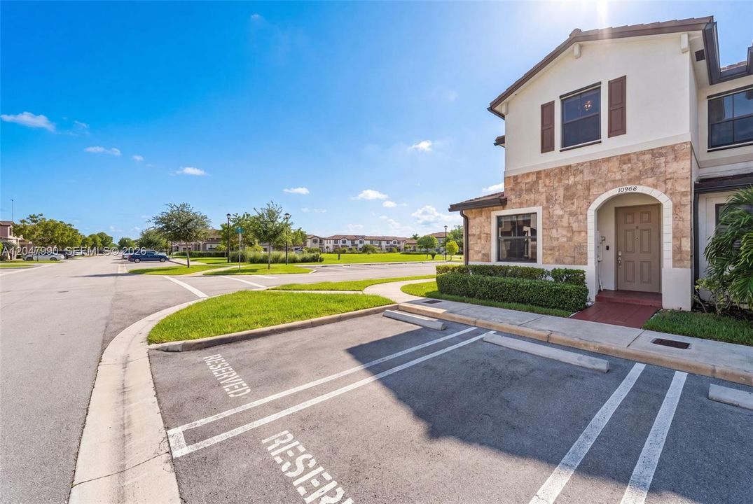 For Sale: $540,000 (3 beds, 2 baths, 1540 Square Feet)