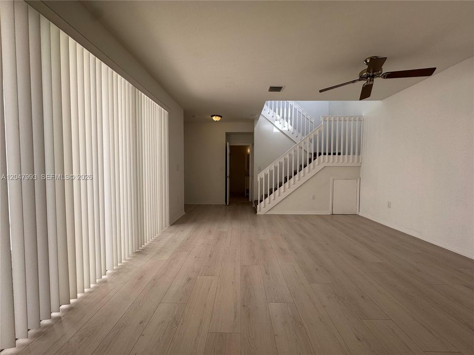 For Rent: $3,550 (2 beds, 2 baths, 1404 Square Feet)