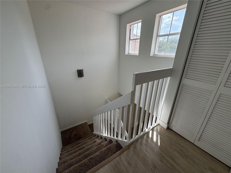 For Rent: $3,550 (2 beds, 2 baths, 1404 Square Feet)