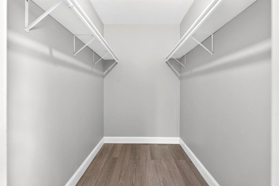 Walk In Closet