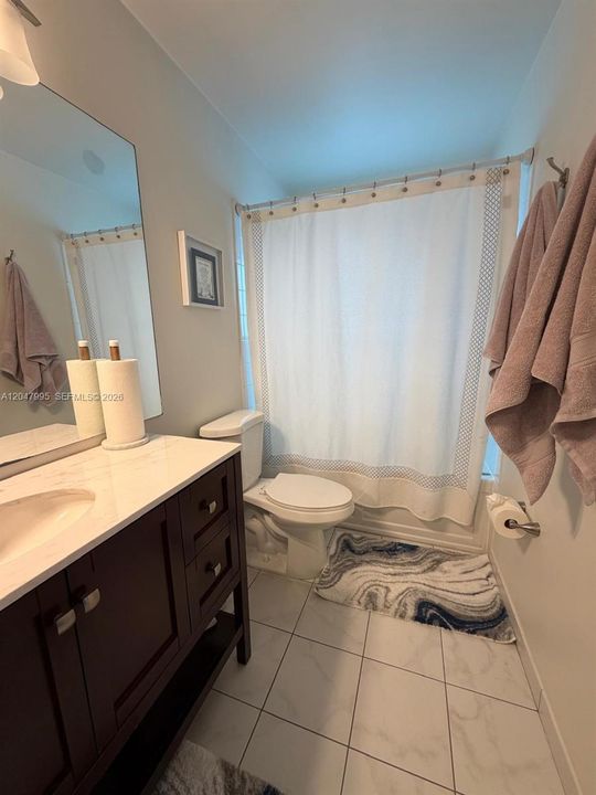 В аренду: $3,100 (3 спален, 2 ванн, 1502 Квадратных фут)