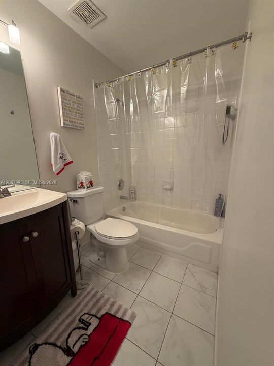 В аренду: $3,100 (3 спален, 2 ванн, 1502 Квадратных фут)