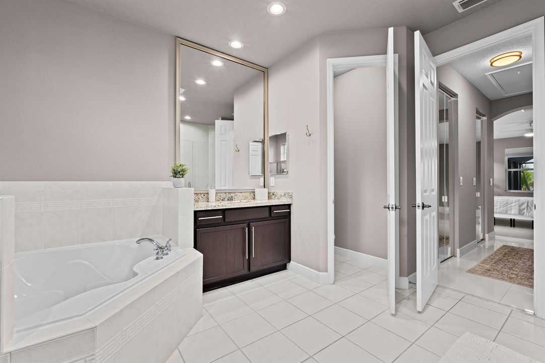 33-web-or-mls-A7400022