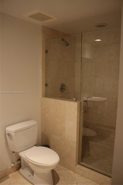 En Renta: $3,800 (2 camas, 2 baños, 1835 Pies cuadrados)