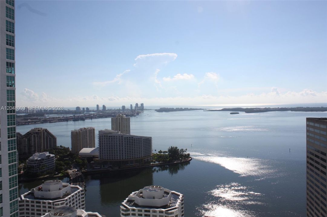 Active With Contract: $5,100 (2 beds, 2 baths, 1113 Square Feet)