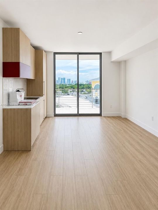 В аренду: $3,500 (0 спален, 1 ванн, 0 Квадратных фут)