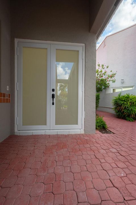 17277 Hampton Blvd_43