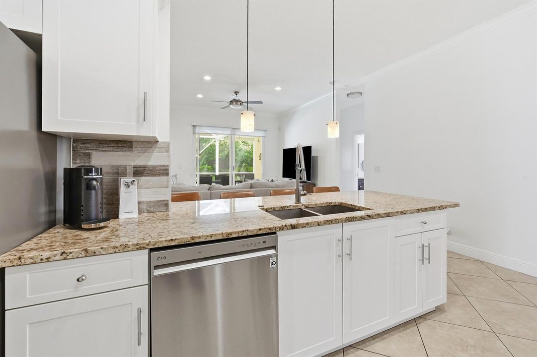 13_kitchen