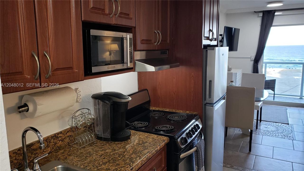 For Sale: $159,000 (0 beds, 1 baths, 360 Square Feet)