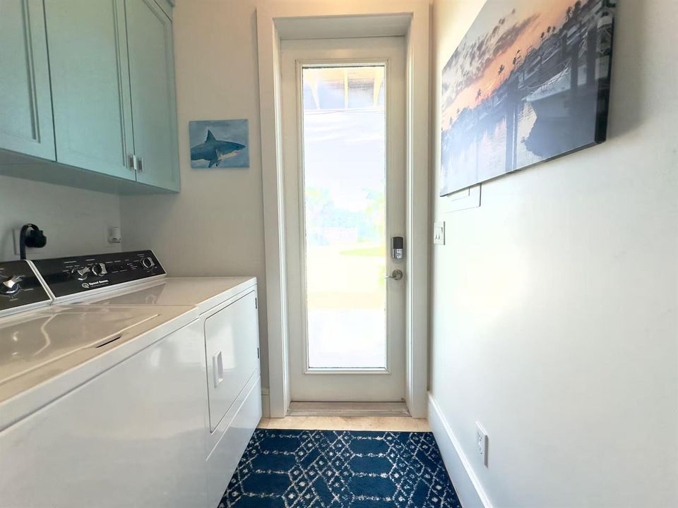 laundry area - cottage door