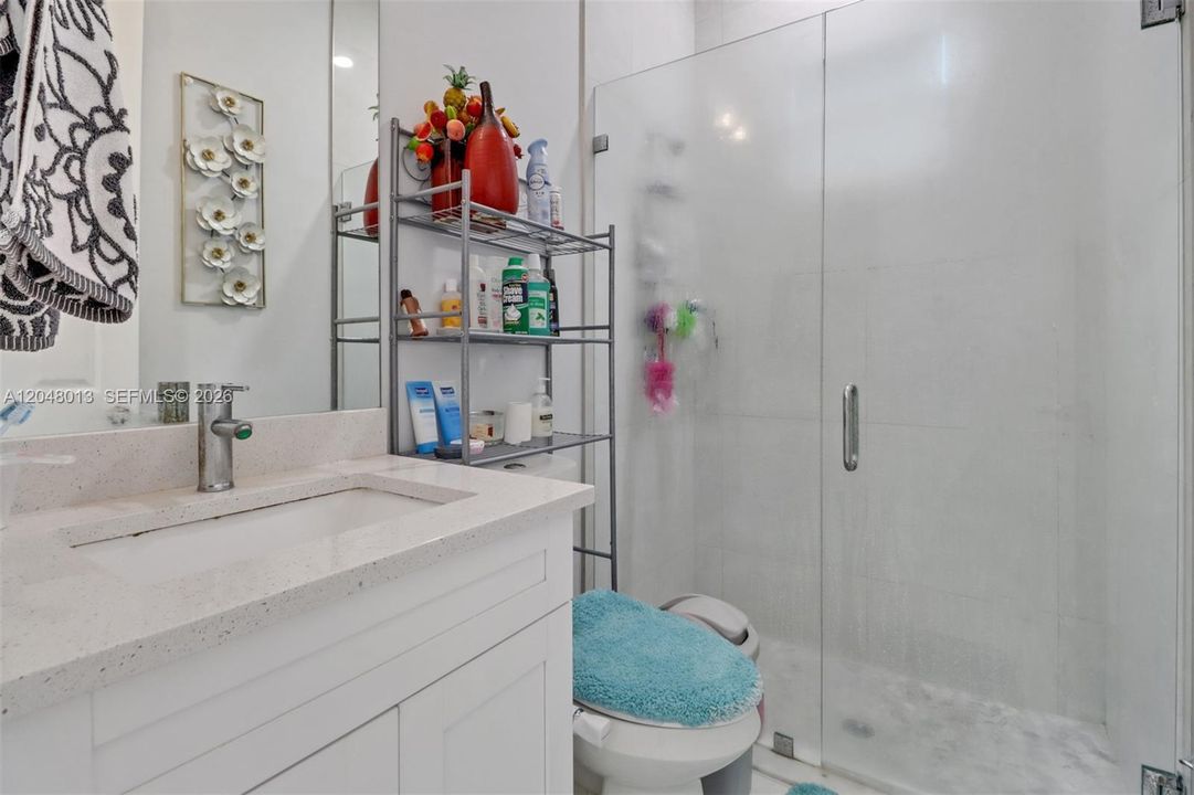 For Sale: $606,500 (3 beds, 2 baths, 1800 Square Feet)