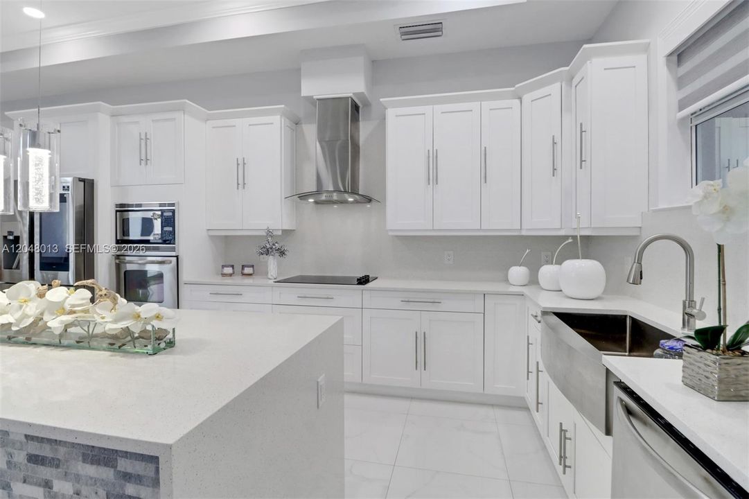 For Sale: $606,500 (3 beds, 2 baths, 1800 Square Feet)