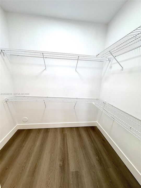 For Rent: $3,100 (3 beds, 2 baths, 1613 Square Feet)