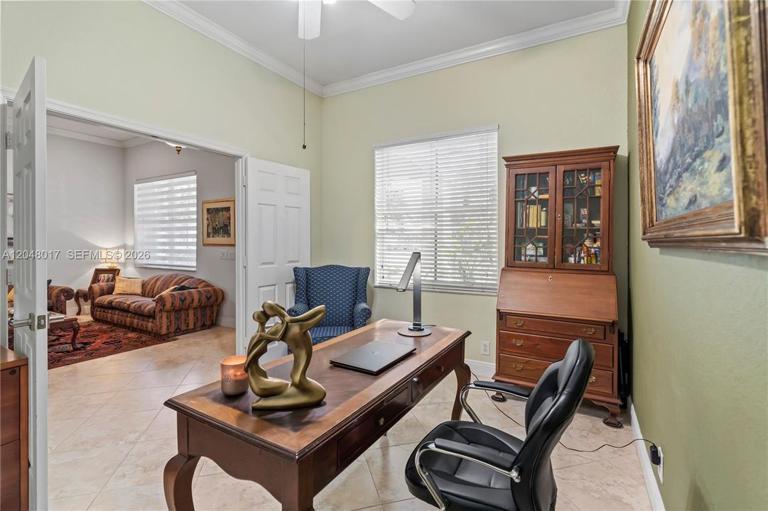 For Rent: $5,450 (4 beds, 2 baths, 2115 Square Feet)