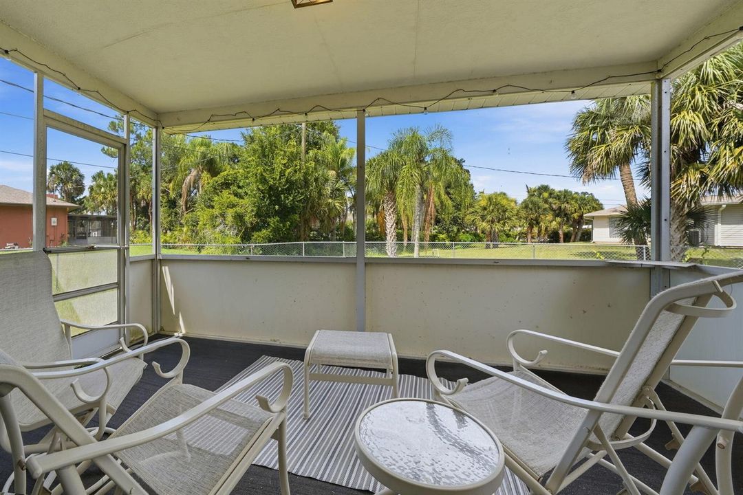 Screened Porch