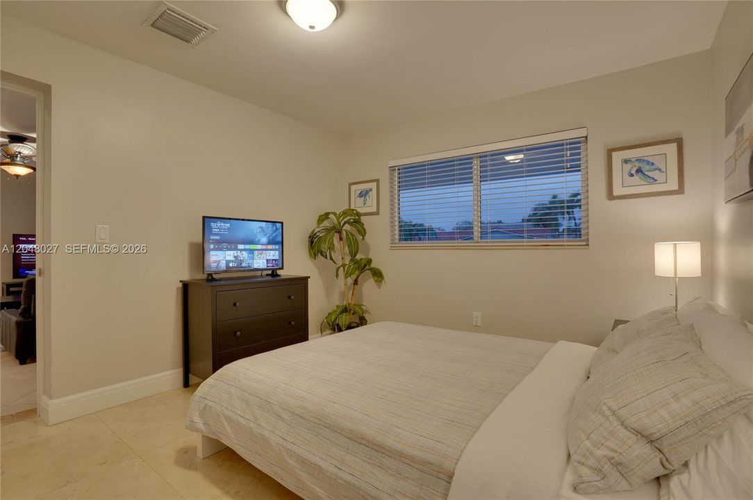For Rent: $4,940 (3 beds, 2 baths, 1750 Square Feet)