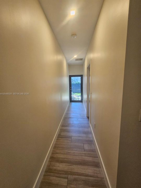 В аренду: $3,500 (3 спален, 2 ванн, 2830 Квадратных фут)