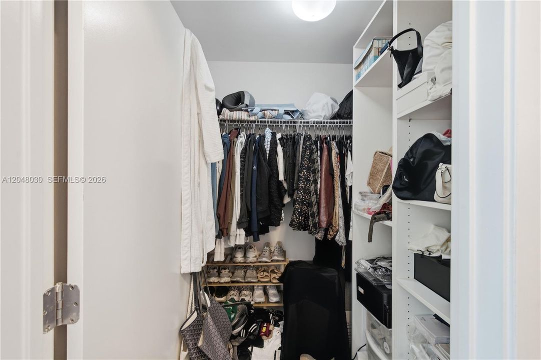 На продажу: $679,999 (2 спален, 2 ванн, 1142 Квадратных фут)