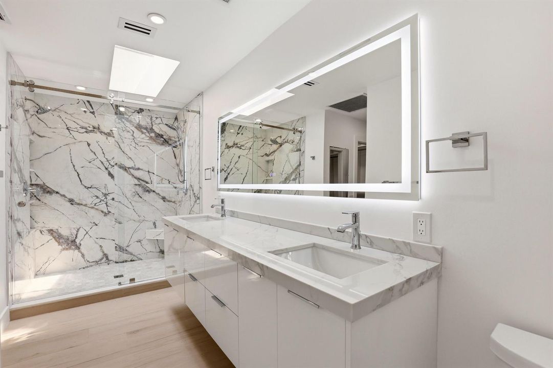 Primary Ensuite Bathroom