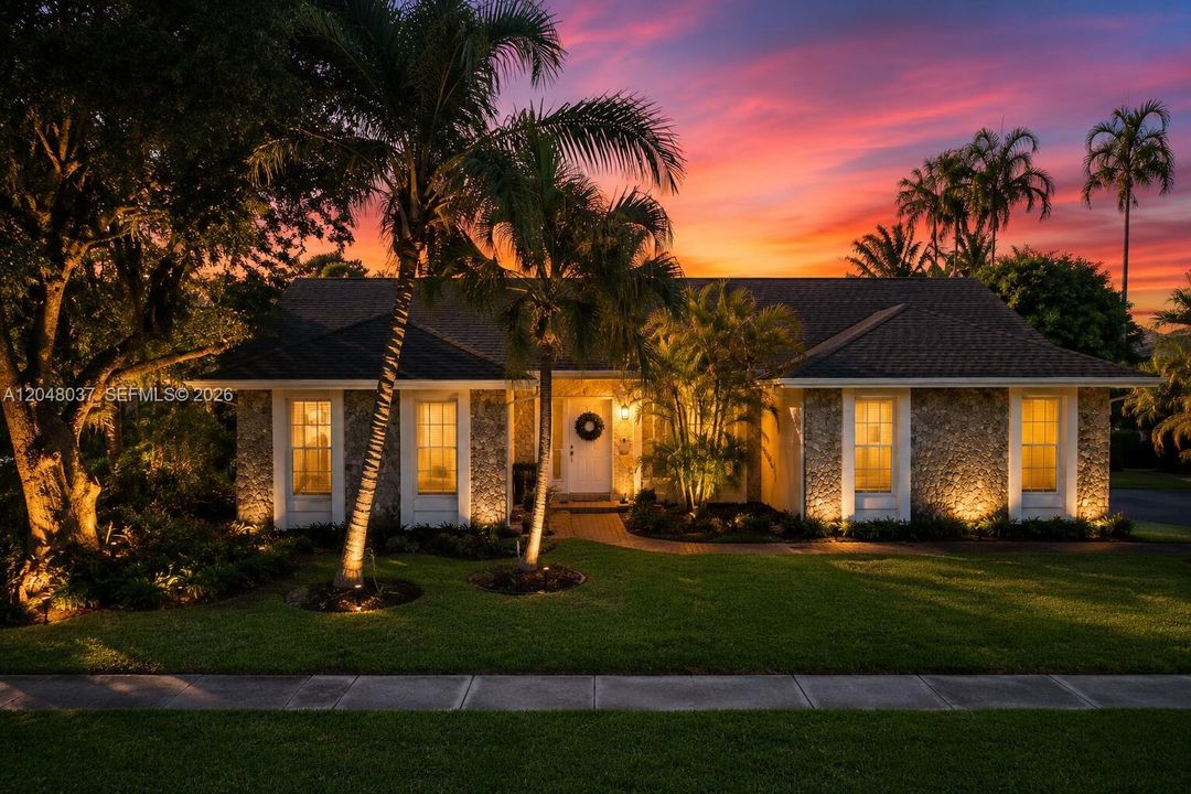 For Sale: $1,675,000 (6 beds, 3 baths, 3203 Square Feet)