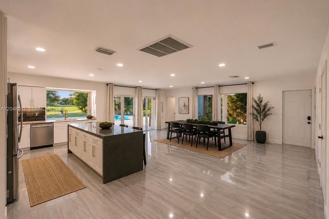 For Sale: $1,675,000 (6 beds, 3 baths, 3203 Square Feet)