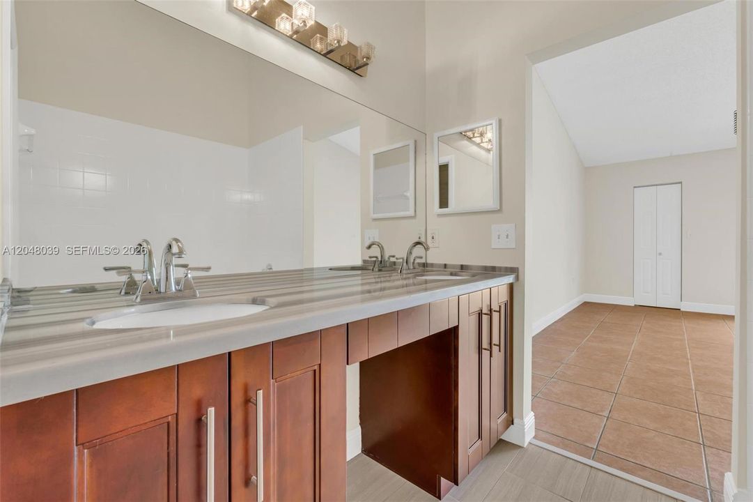 For Sale: $620,000 (3 beds, 2 baths, 1392 Square Feet)