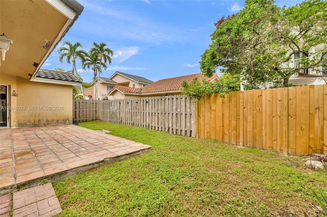 For Sale: $620,000 (3 beds, 2 baths, 1392 Square Feet)