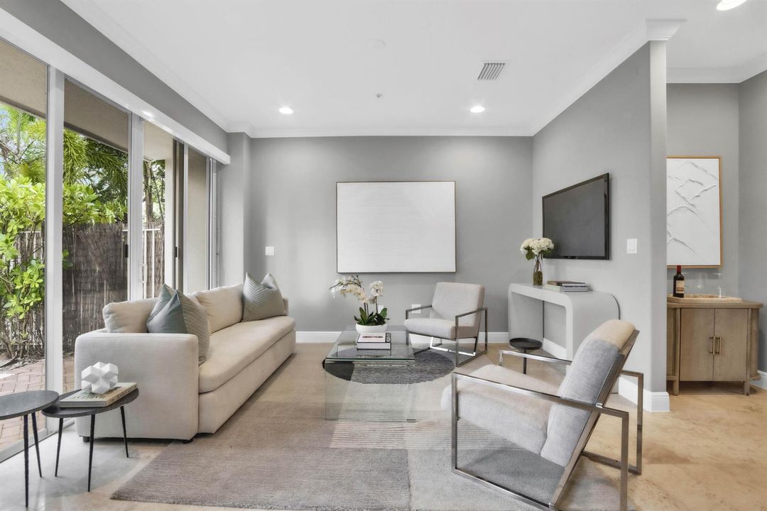 1362 Bayview Dr-28