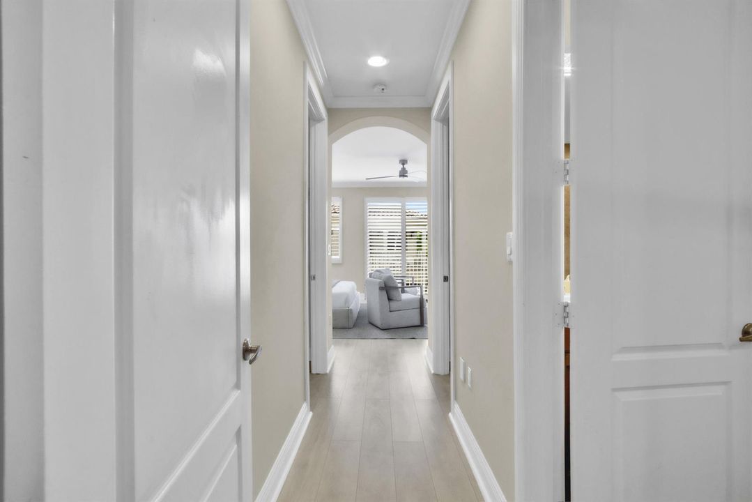1362 Bayview Dr-58