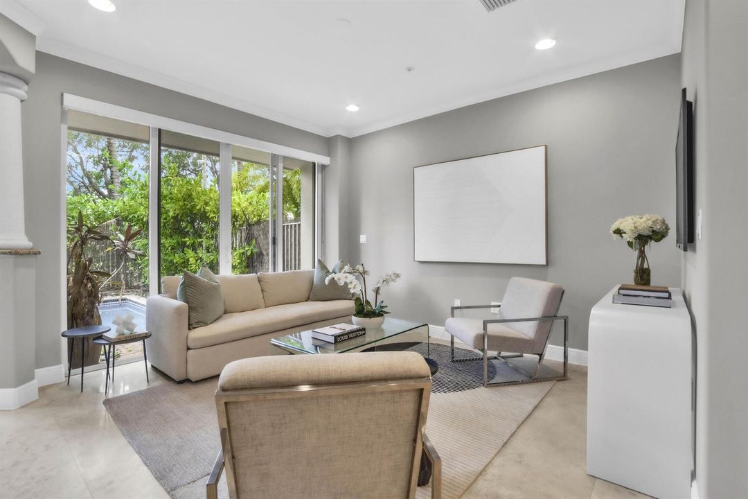 1362 Bayview Dr-27