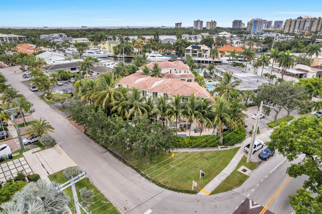 1362 Bayview Dr-14