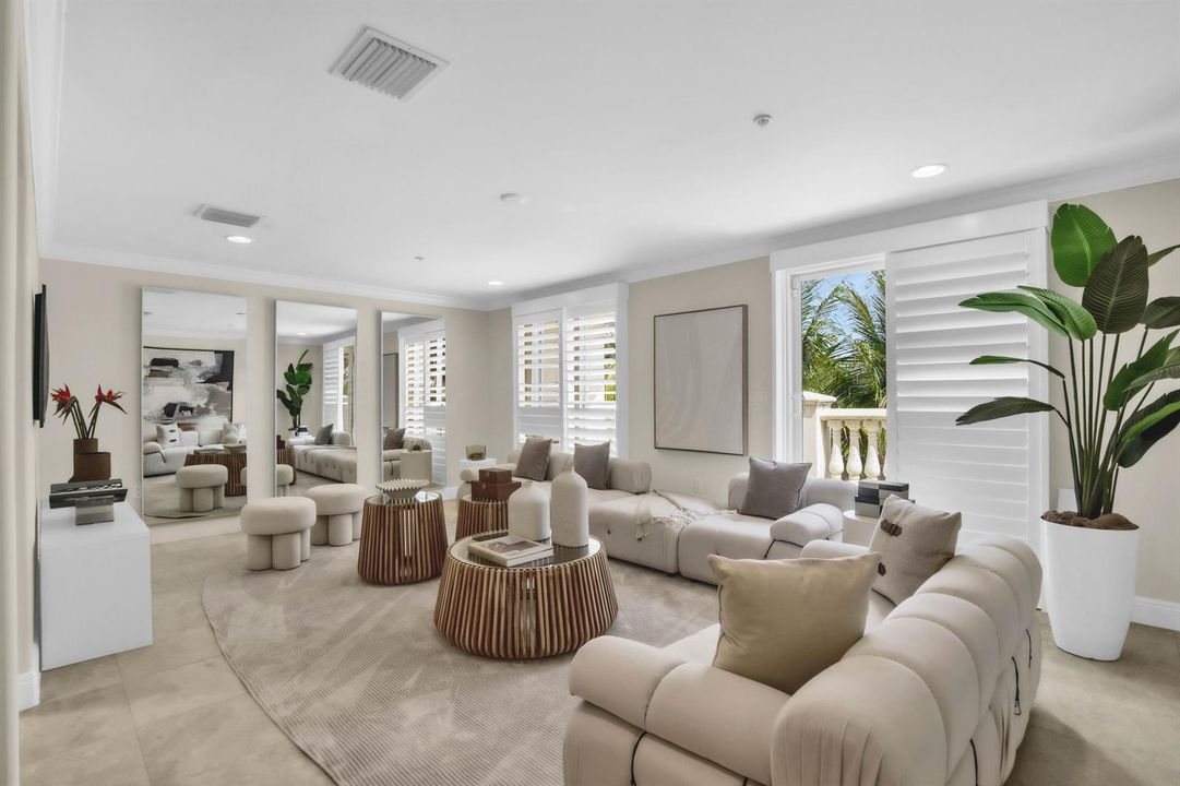 1362 Bayview Dr-66