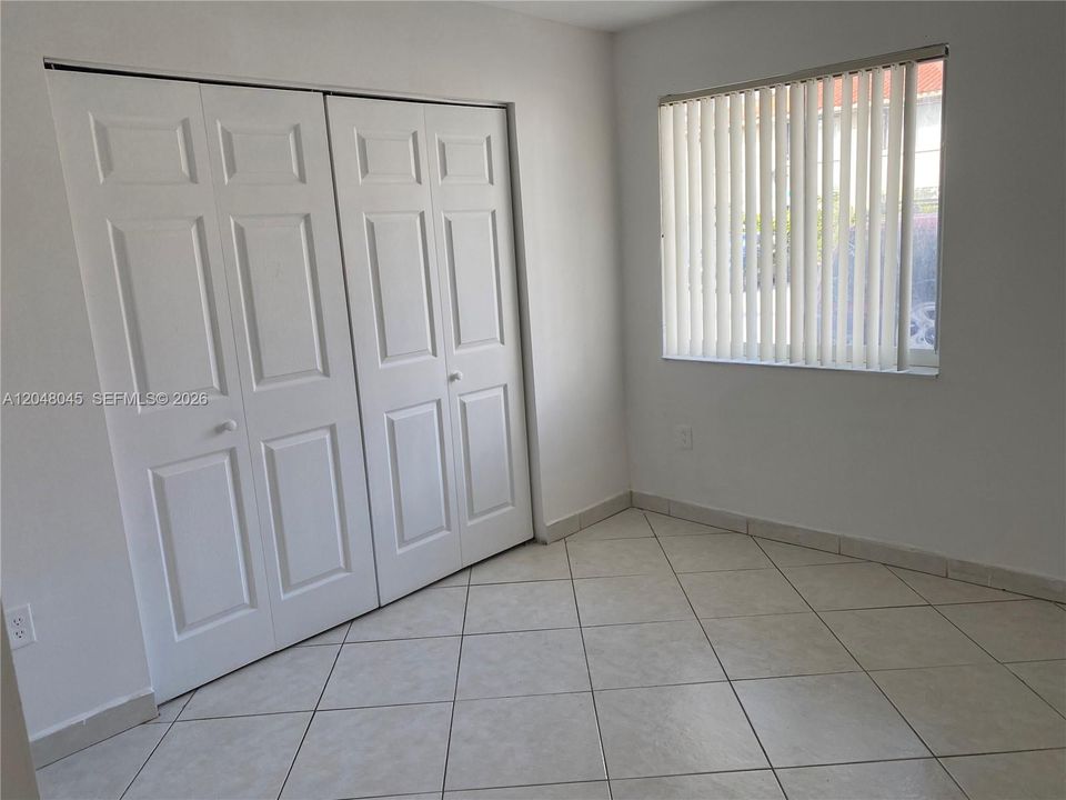 For Rent: $2,100 (2 beds, 1 baths, 18376 Square Feet)