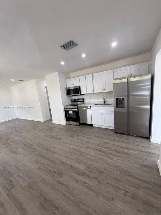 En Venta: $480,000 (3 camas, 2 baños, 1257 Pies cuadrados)