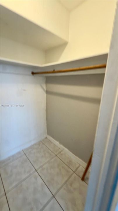 В аренду: $1,650 (1 спален, 1 ванн, 974 Квадратных фут)