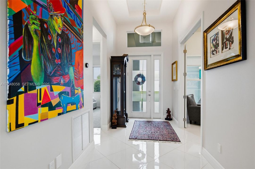 En Venta: $999,717 (4 camas, 4 baños, 3531 Pies cuadrados)